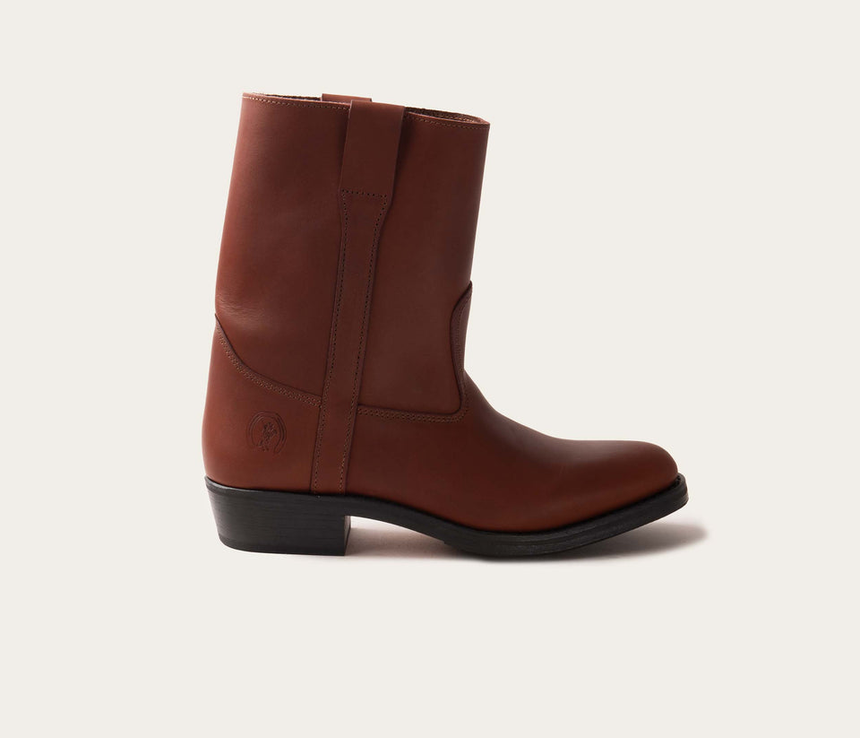 Demi Gardian, Camarguaise Marron - Prix Doux