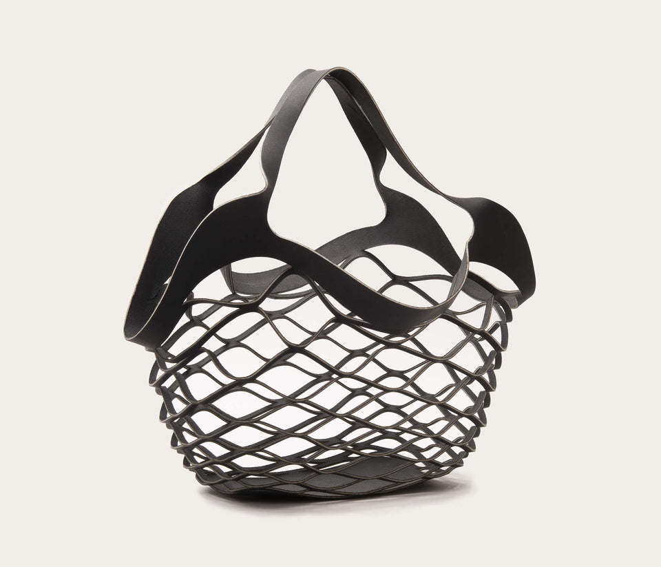 Meshbag , black leather Meshbag, bag same as Bottega, like bottega black bag, Bottega vendetta mesh bag style, leather meshbag, black mesh bag, black leather meshbag