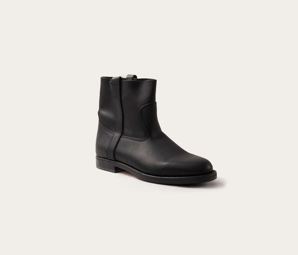 Léo Black Ankle Boot - Low Price