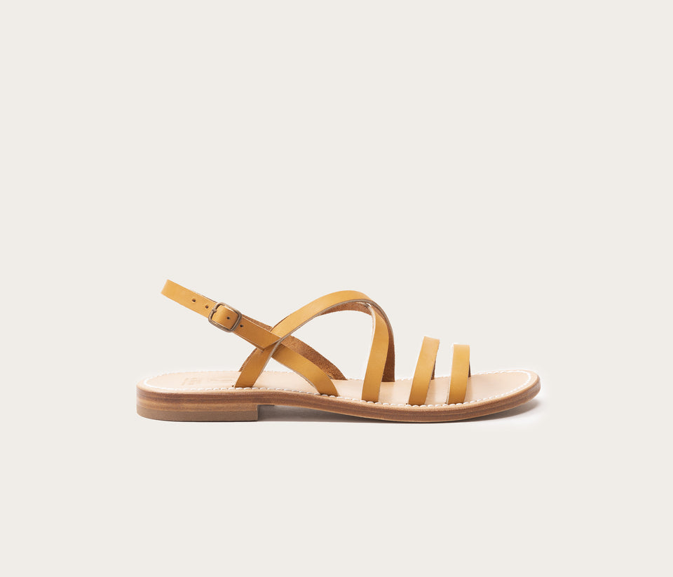 sandale en cuir naturel la botte gardiane - sandale en cuir bastille femme - sandale estivales e cuir naturel - sandale en grandes tailles - sandales femme grandes tailles en cuir - nus pieds femme - nu pied femme en cuir la botte gardiane - nu pied réglable - sandale en cuir brides fines - EPV atelier - fabriqué en camargue, bastille la botte gardiane,